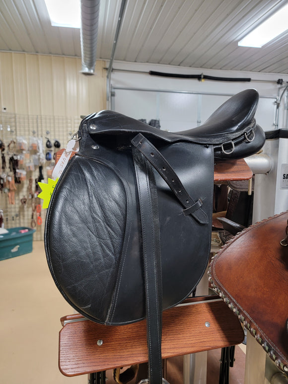 Used English Saddle (23-958)