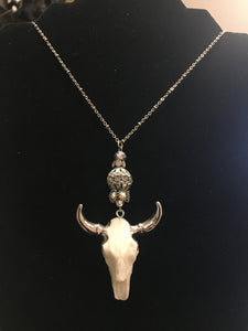 Silver Longhorn Necklace (NSILH)